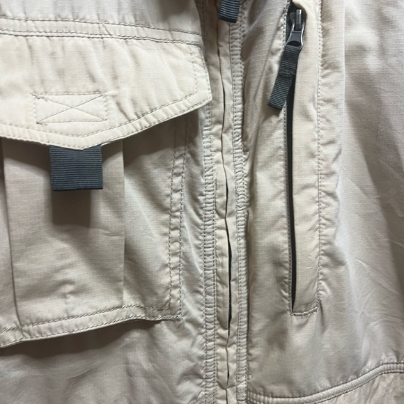 Clearwater Outfitters Fishing Vest Size Large - Picture 3 of 7